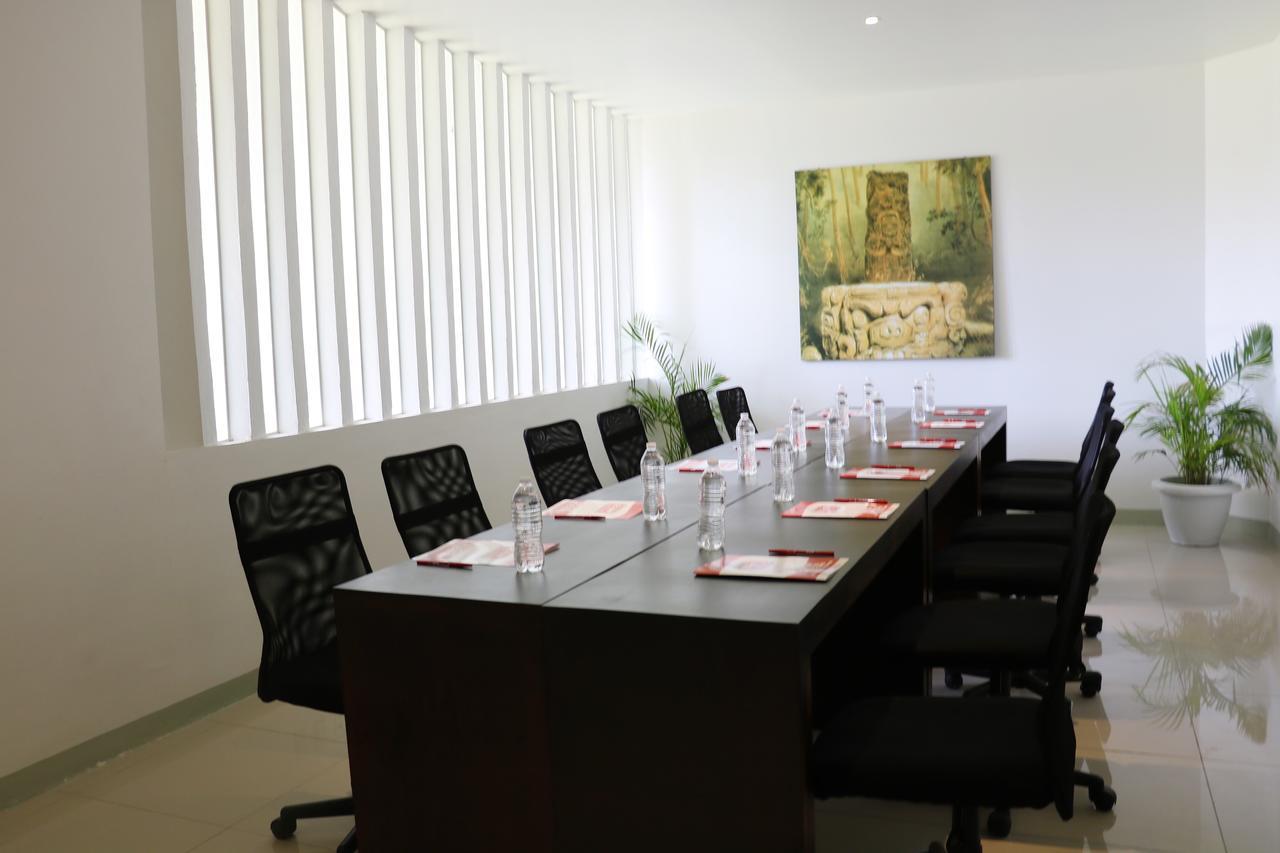 Hotel Zar מרידה מראה חיצוני תמונה