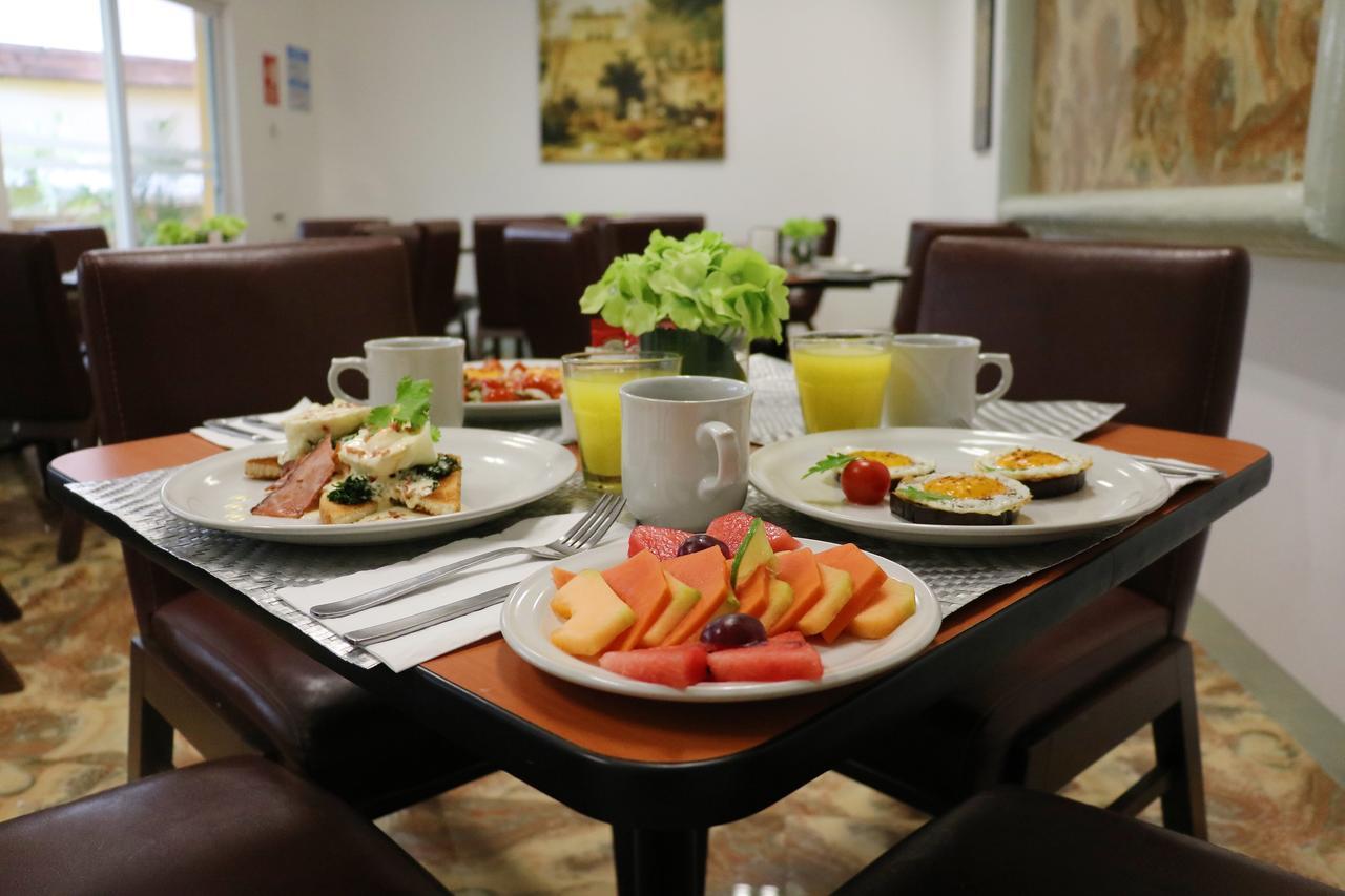 Hotel Zar מרידה מראה חיצוני תמונה